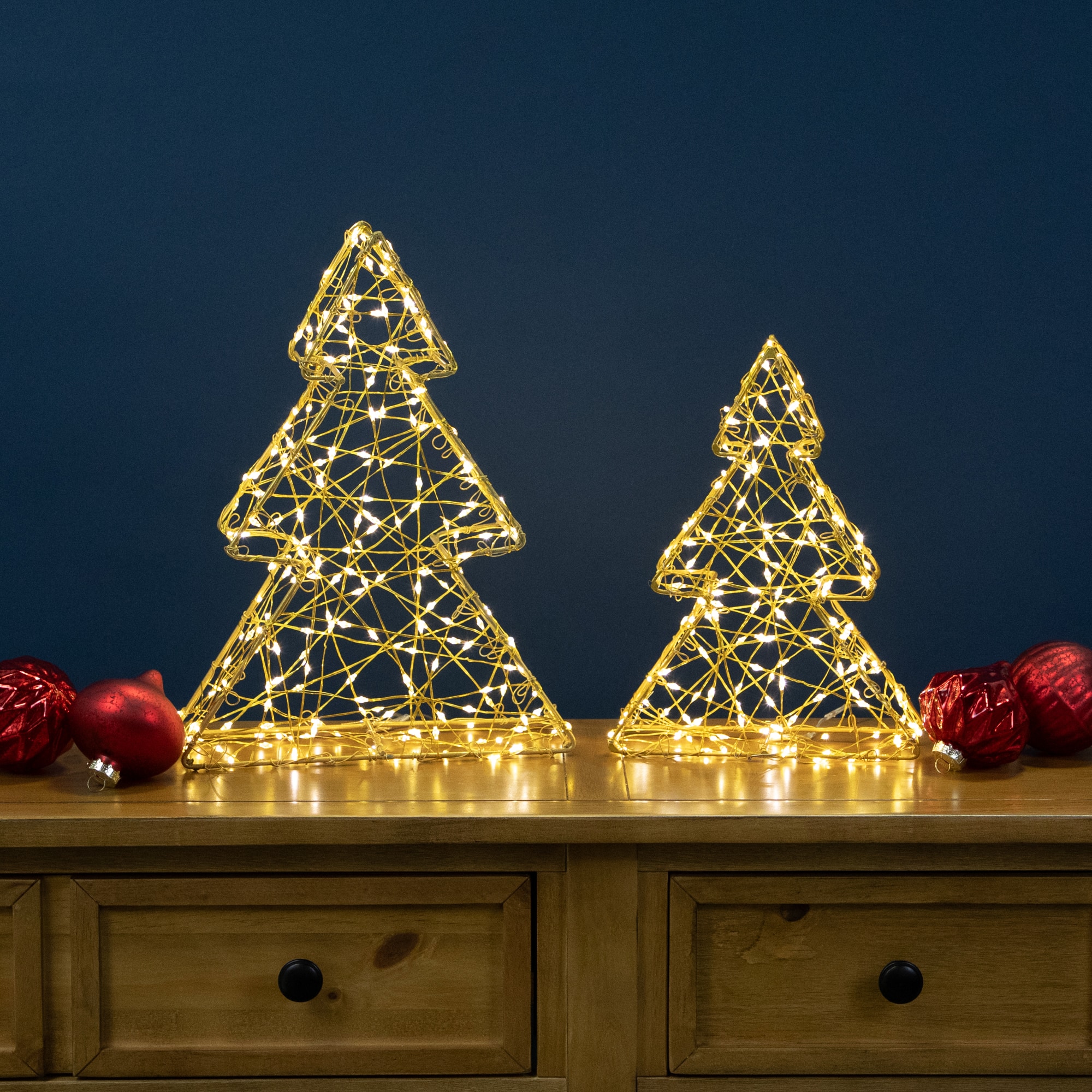 LED Lighted Wire Christmas Tree Decorations Set
